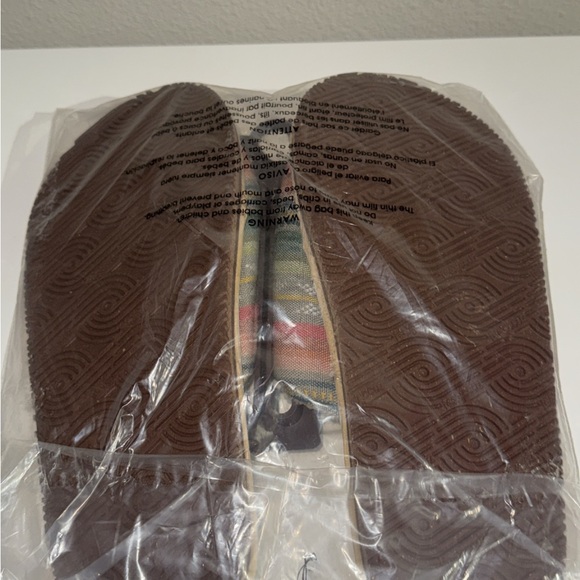 Feelgoodz slippers brand new women’s medium 8-9 - Picture 4 of 4